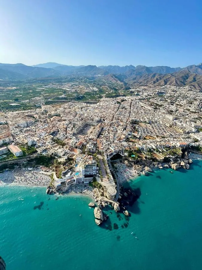 Apartamento De 3 Dorm En Pleno Centro De Nerja 0*,  Španělsko