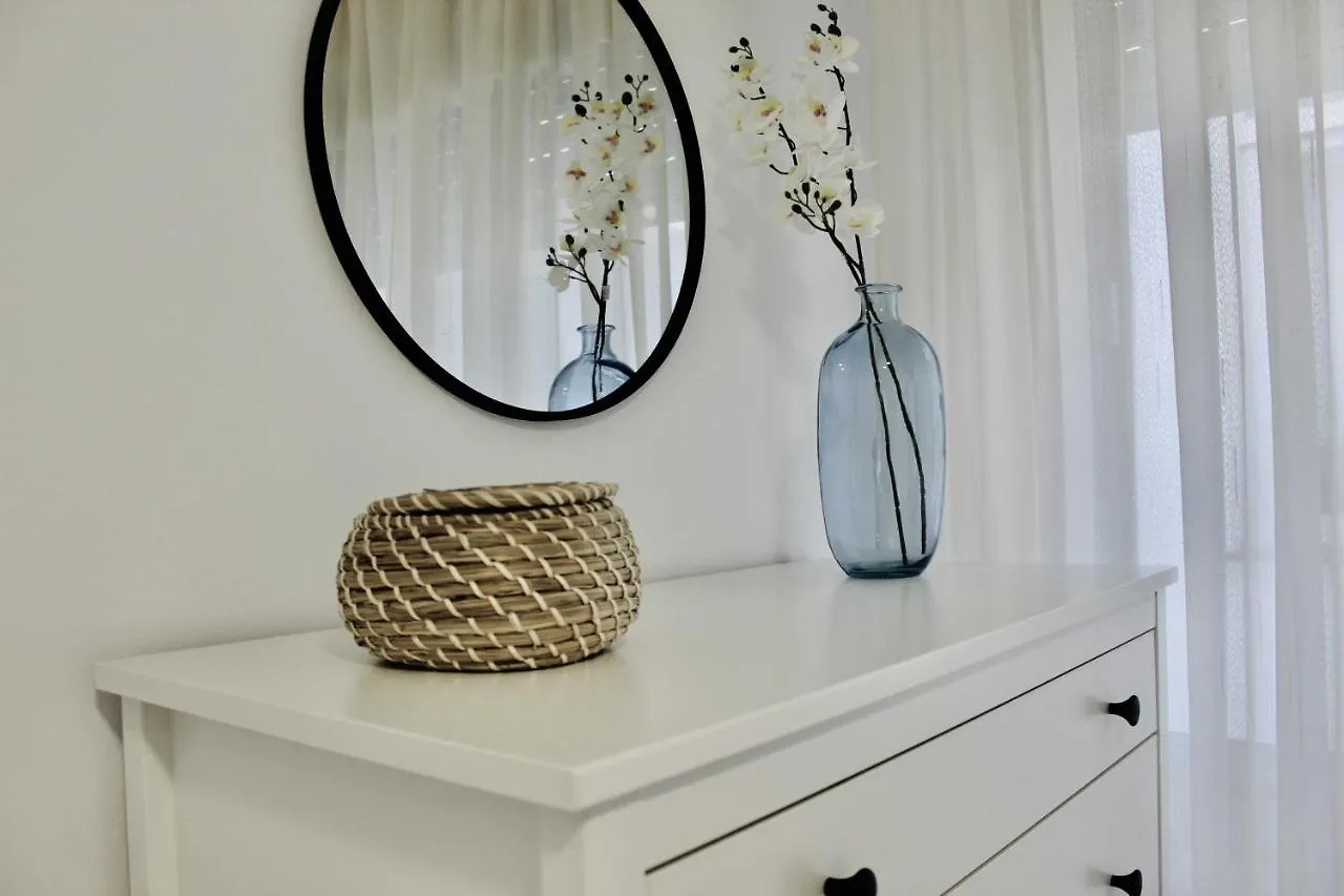 Apartmán Apartamento De 3 Dorm En Pleno Centro De Nerja