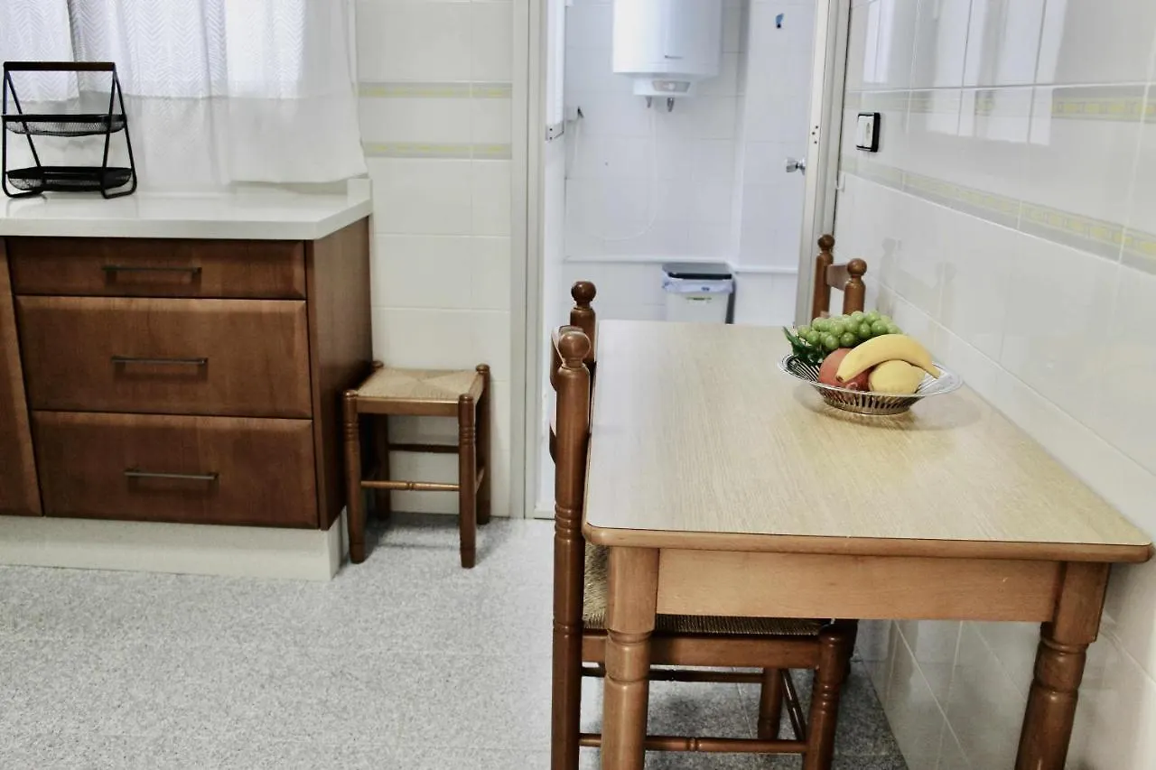 Apartamento De 3 Dorm En Pleno Centro De נרחה