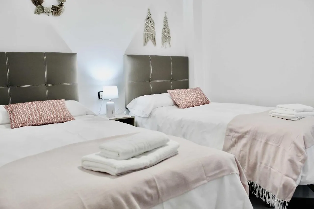 Apartmán Apartamento De 3 Dorm En Pleno Centro De Nerja